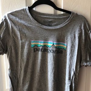 Patagonia Women’s T-shirt Size L
